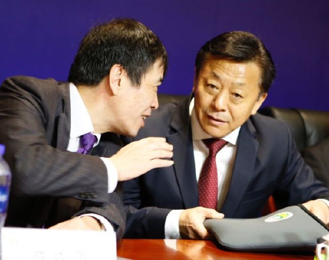 亚洲视频第一页